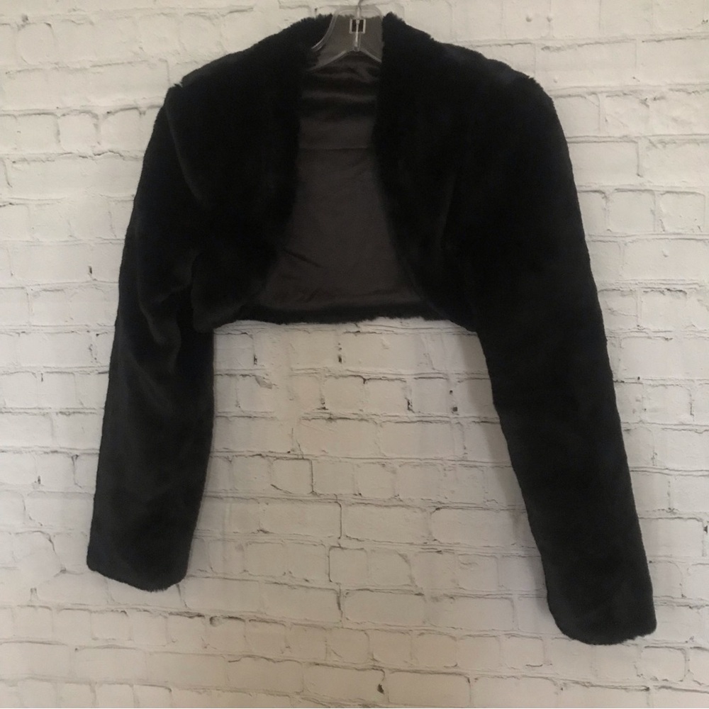 Faux Fur bolero jacket